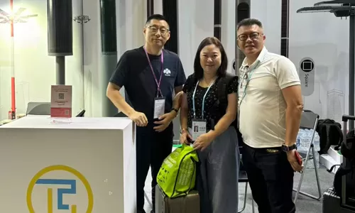 New Solar Pole Light